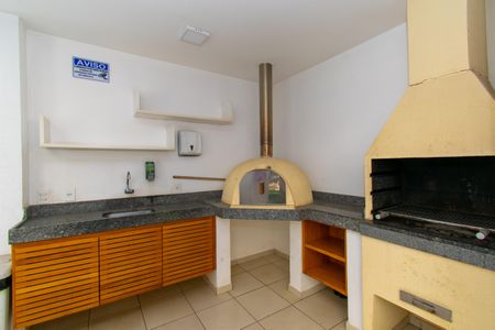 Apartamento para alugar com 47m², 2 quartos e 1 vaga Apartamento para alugar com 47m², 2 quartos e 1 vagaÁrea Comum - Churrasqueira