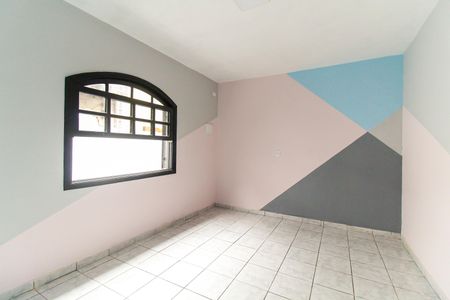 Casa para alugar com 37m², 1 quarto e 1 vagaQuarto