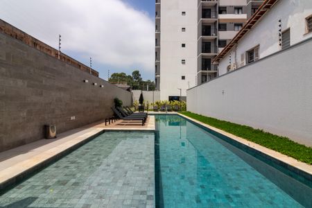 Apartamento à venda com 40m², 1 quarto e sem vagaÁrea comum - Piscina