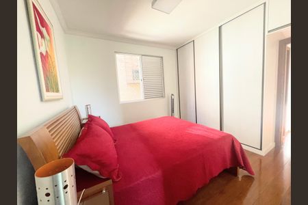 Apartamento à venda com 140m², 3 quartos e 2 vagasSuíte