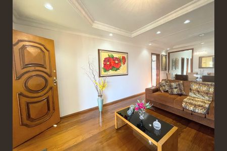 Apartamento à venda com 140m², 3 quartos e 2 vagasSala