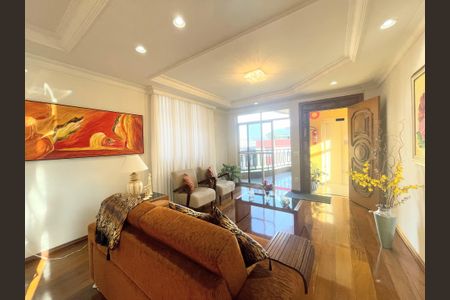 Apartamento à venda com 140m², 3 quartos e 2 vagasSala