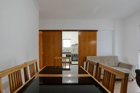 Apartamento para alugar com 68m², 2 quartos e 1 vagaSala