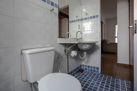 Apartamento para alugar com 68m², 2 quartos e 1 vagaBanheiro