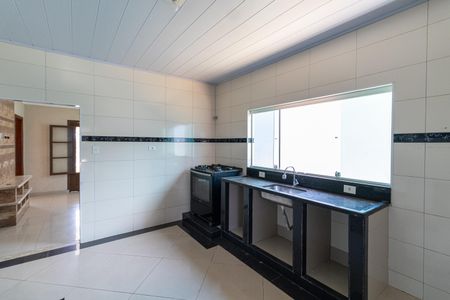 Casa à venda com 250m², 5 quartos e 3 vagas Casa à venda com 250m², 5 quartos e 3 vagasCozinha