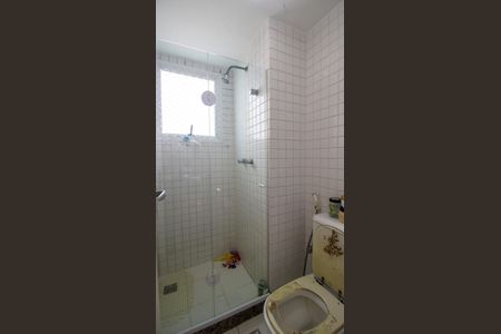 Apartamento à venda com 100m², 3 quartos e 2 vagasBanheiro da Suíte 2 e 3