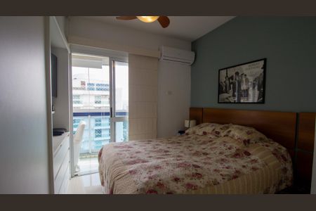 Apartamento à venda com 100m², 3 quartos e 2 vagasSuíte 1