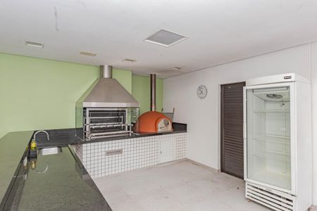 Apartamento à venda com 229m², 4 quartos e 3 vagasÁrea comum - Churrasqueira