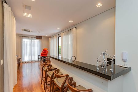 Apartamento à venda com 229m², 4 quartos e 3 vagasÁrea comum - Salão de festas