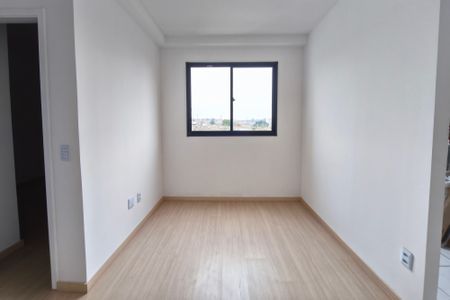 Sala de apartamento para alugar com 2 quartos, 42m² em Jardim Ipaussurama, Campinas