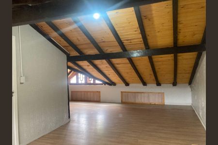 Quarto de casa de condomínio à venda com 3 quartos, 200m² em Aberta dos Morros, Porto Alegre