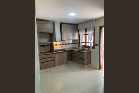 Cozinha de casa de condomínio à venda com 3 quartos, 200m² em Aberta dos Morros, Porto Alegre