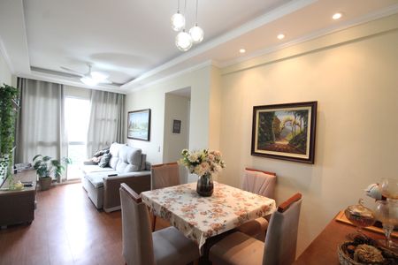 Sala de apartamento para alugar com 2 quartos, 55m² em Pechincha, Rio de Janeiro