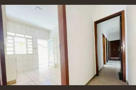 Casa para alugar com 2 quartos, 78m² em Planalto, Belo Horizonte