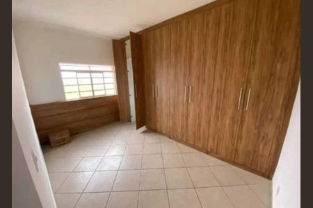 Casa para alugar com 2 quartos, 78m² em Planalto, Belo Horizonte