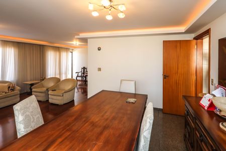 Apartamento à venda com 220m², 3 quartos e 3 vagasSala de Jantar