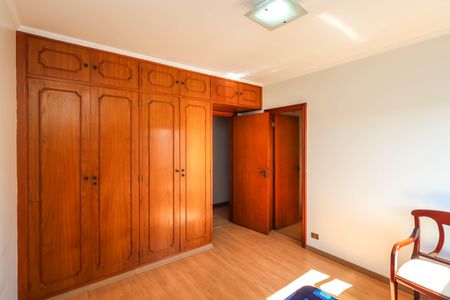 Apartamento à venda com 220m², 3 quartos e 3 vagasSuíte 2