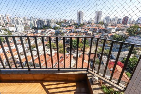 Apartamento à venda com 220m², 3 quartos e 3 vagasSacada da Sala 1