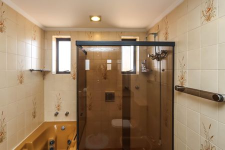 Apartamento à venda com 220m², 3 quartos e 3 vagasBanheiro da Suíte 3