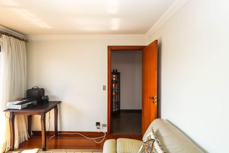 Apartamento à venda com 220m², 3 quartos e 3 vagasSala 2