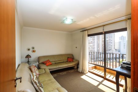 Apartamento à venda com 220m², 3 quartos e 3 vagasSala 2