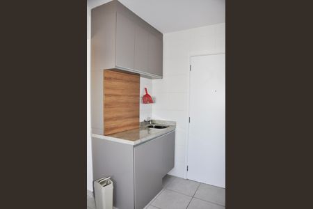 Área de Serviço de apartamento para alugar com 2 quartos, 33m² em Piqueri, São Paulo