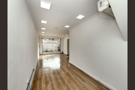 Sala de casa à venda com 3 quartos, 129m² em Santo Amaro, São Paulo