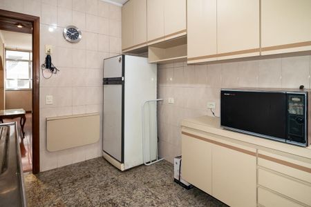 Apartamento à venda com 110m², 2 quartos e 1 vaga Apartamento à venda com 110m², 2 quartos e 1 vagaCozinha