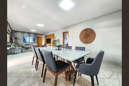 Apartamento à venda com 169m², 4 quartos e 3 vagasSala