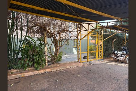 Apartamento para alugar com 44m², 2 quartos e 2 vagasFachada