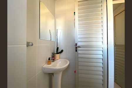 Apartamento à venda com 85m², 3 quartos e 2 vagasBanheiro de Serviço