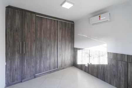 Casa à venda com 105m², 3 quartos e 1 vaga Casa à venda com 105m², 3 quartos e 1 vagaSuíte