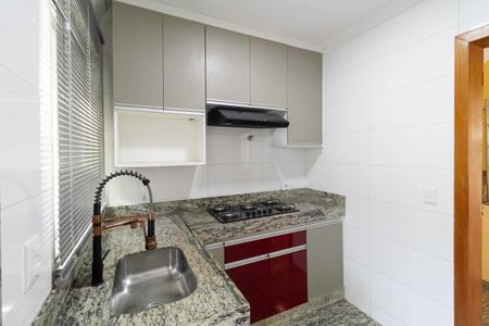 Casa à venda com 105m², 3 quartos e 1 vaga Casa à venda com 105m², 3 quartos e 1 vagaCozinha