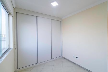 Apartamento à venda com 121m², 3 quartos e 1 vagaQuarto 2