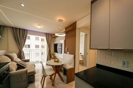 Apartamento para alugar com 38m², 2 quartos e sem vaga Apartamento para alugar com 38m², 2 quartos e sem vagaSala e Cozinha