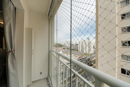 Apartamento para alugar com 38m², 2 quartos e sem vaga Apartamento para alugar com 38m², 2 quartos e sem vagaVaranda