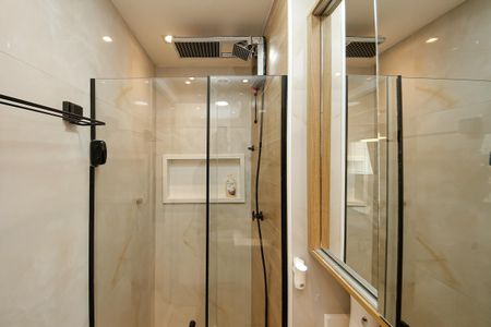 Apartamento para alugar com 38m², 2 quartos e sem vaga Apartamento para alugar com 38m², 2 quartos e sem vagaBanheiro