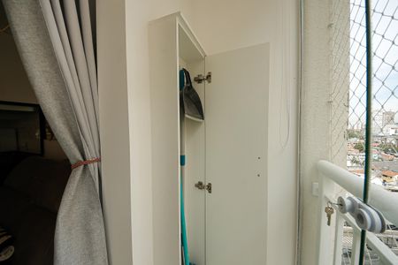 Apartamento para alugar com 38m², 2 quartos e sem vaga Apartamento para alugar com 38m², 2 quartos e sem vagaVaranda