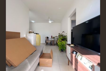 Apartamento para alugar com 55m², 2 quartos e 1 vagaSala