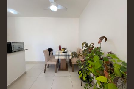 Apartamento para alugar com 55m², 2 quartos e 1 vagaSala