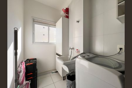 Apartamento para alugar com 55m², 2 quartos e 1 vagaÁrea de Serviço