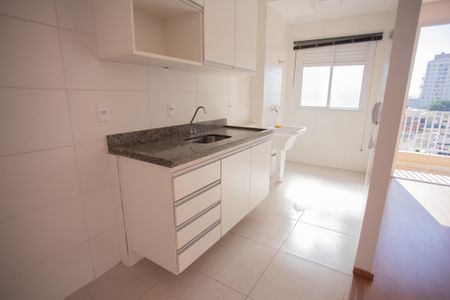 Apartamento à venda com 55m², 2 quartos e 1 vagaCozinha