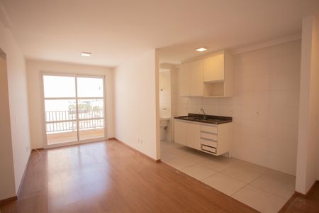 Sala de apartamento à venda com 2 quartos, 55m² em Vila Pita, São Paulo