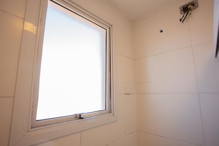 Apartamento à venda com 55m², 2 quartos e 1 vaga Apartamento à venda com 55m², 2 quartos e 1 vagaBanheiro