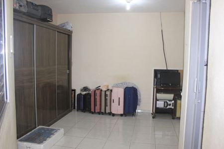 Casa à venda com 51m², 4 quartos e 1 vagaSuíte da casa 2