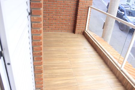 Casa à venda com 51m², 4 quartos e 1 vagaVaranda