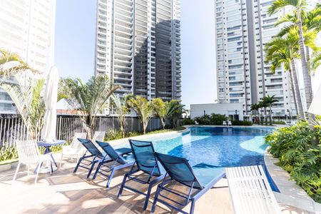 Apartamento para alugar com 136m², 3 quartos e 2 vagasÁrea comum - Piscina