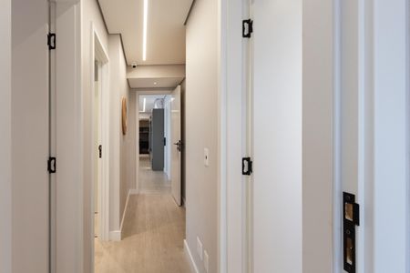 Apartamento para alugar com 136m², 3 quartos e 2 vagasCorredor