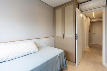 Apartamento para alugar com 136m², 3 quartos e 2 vagasQuarto 2