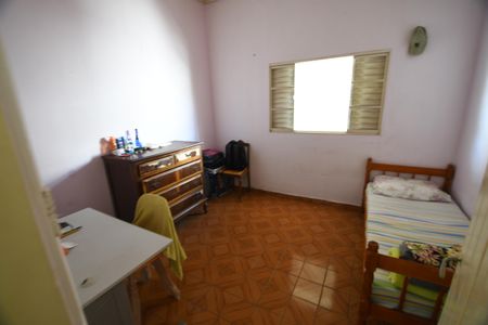 Casa à venda com 170m², 3 quartos e 5 vagasQuarto 1
